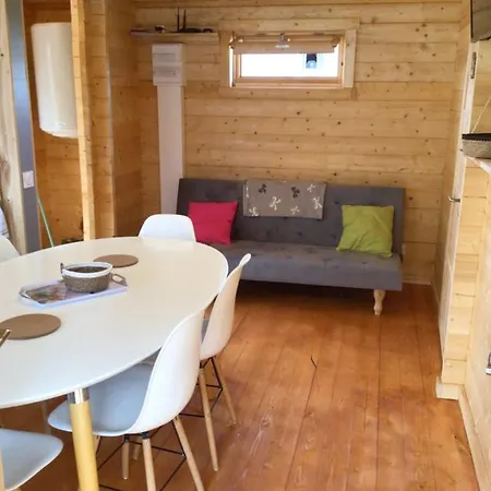 Chalet De * Beuzeville