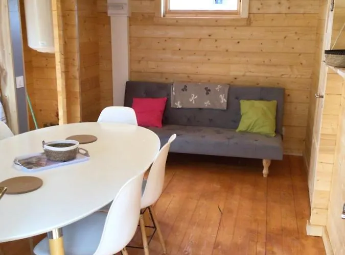 Chalet De * Beuzeville